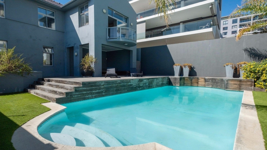 4 Bedroom Property for Sale in Bantry Bay Western Cape